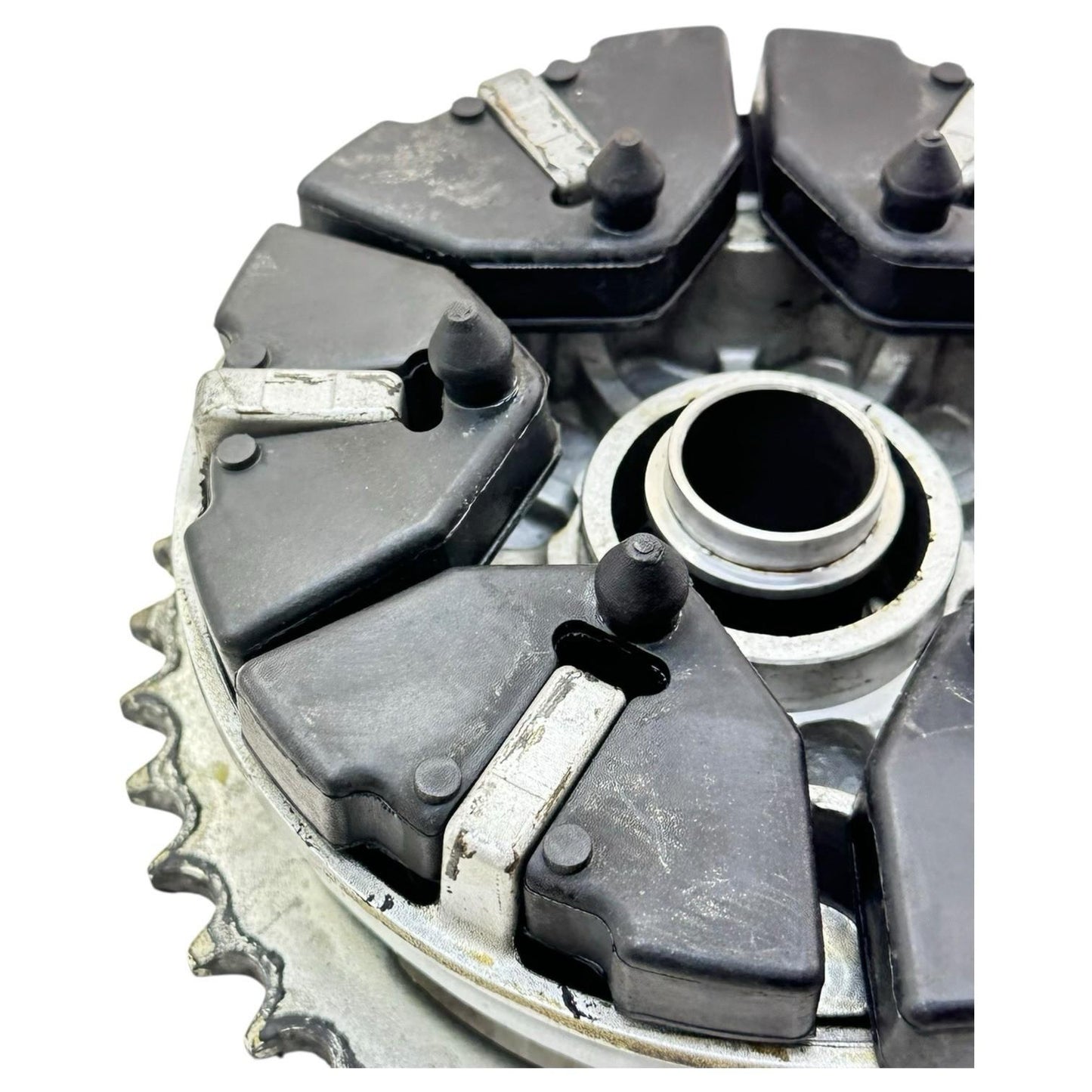 1999 - 2007 SUZUKI HAYABUSA REAR WHEEL SPROCKET HUB DRUM CUSH 64611-33E02