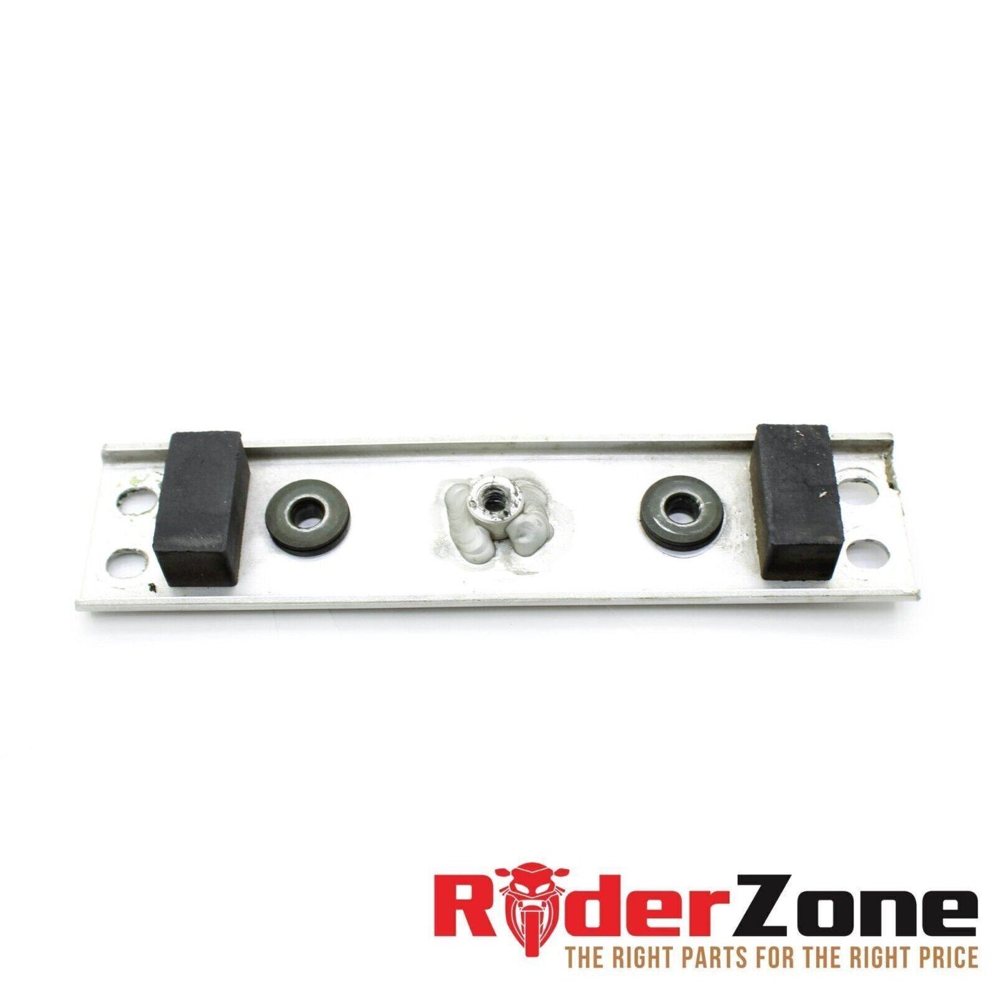 2005 2006 SUZUKI GSXR1000 SUBFRAME MOUNT BRAKET STRAIGHT REAR FRAME SILVER