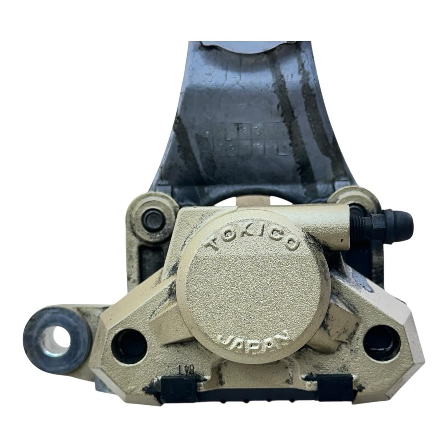 1999 - 2007 SUZUKI HAYABUSA REAR BRAKE CALIPER BACK PADS BRACKET TOKICO YELLOW
