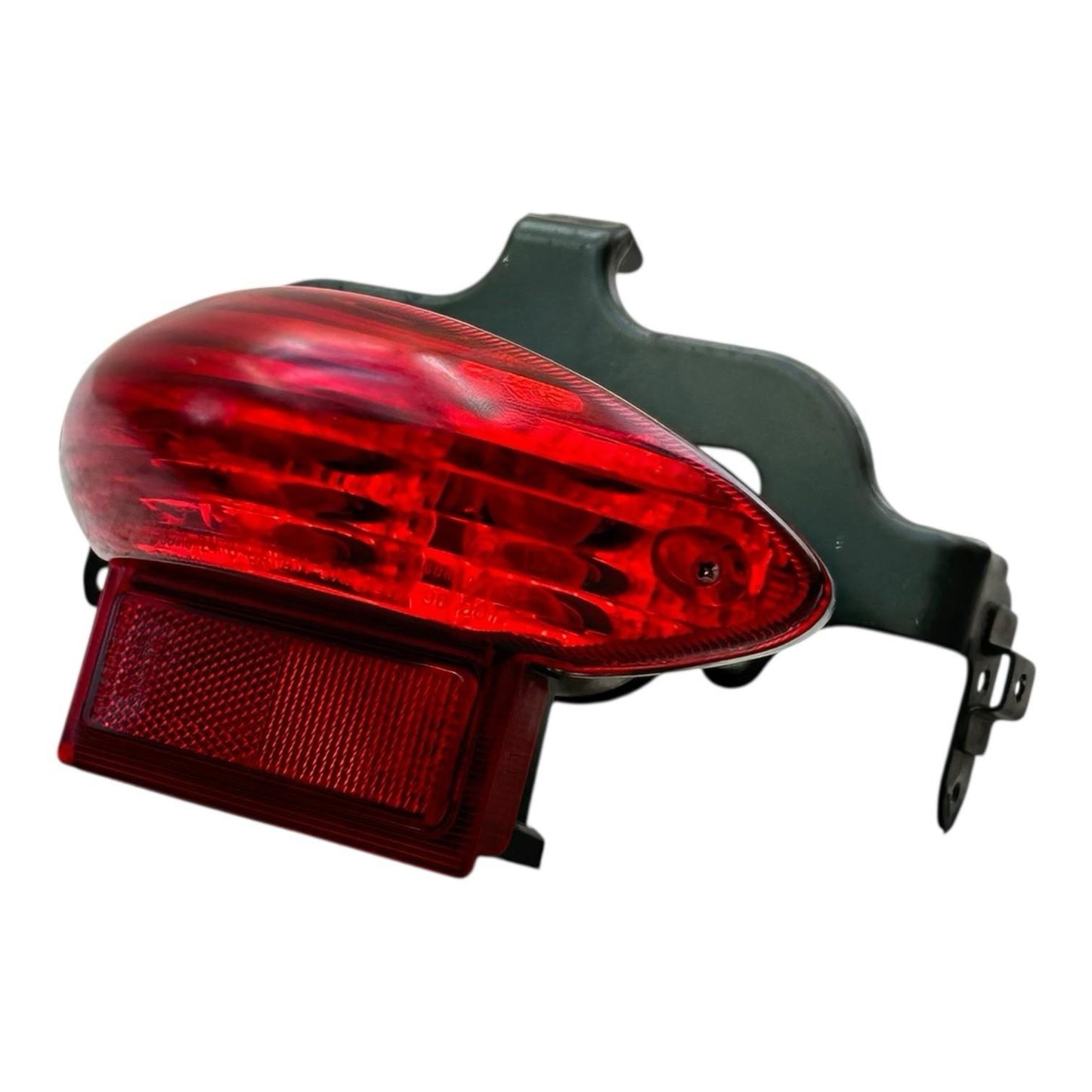 1999 - 2007 SUZUKI HAYABUSA REAR TAILLIGHT BACK BRAKE LIGHT BOLTS 35710-24F0