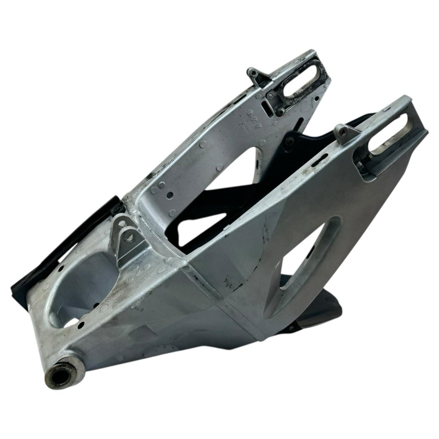 2007 2008 SUZUKI GSXR 1000 REAR SWING ARM BACK SUSPENSION SWINGARM SILVER