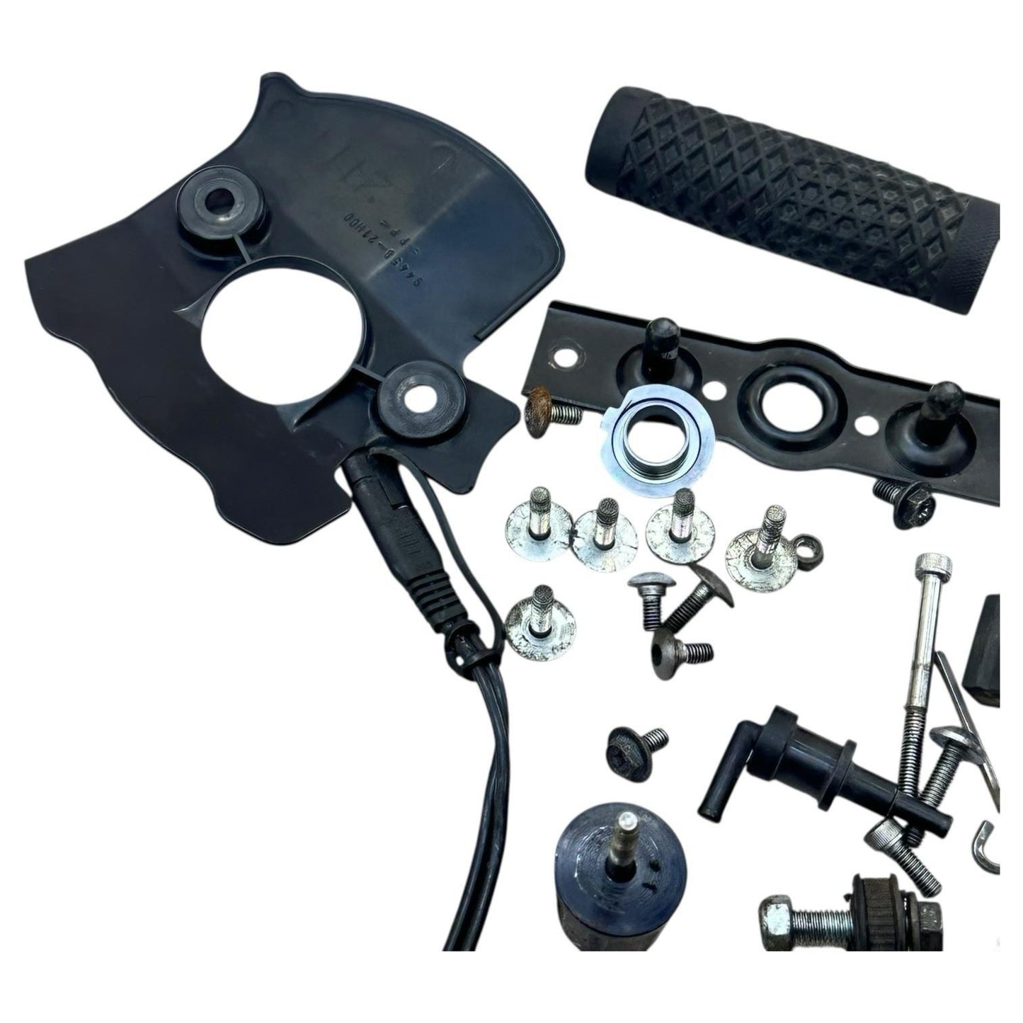 2007 2008 SUZUKI GSXR 1000 BOLTS NUTS SCREWS NUTS WASHERS BRACKET GRIP CABLE