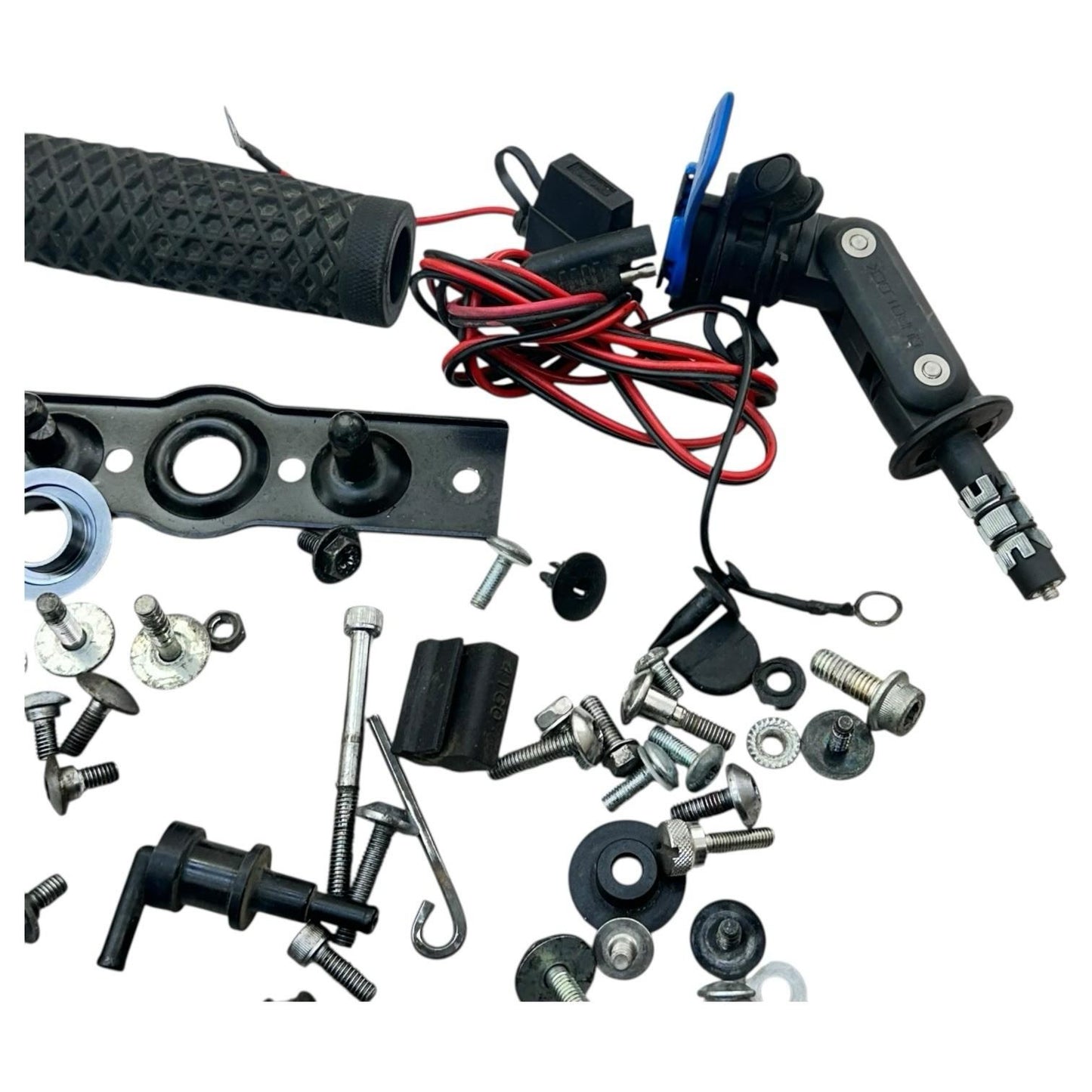 2007 2008 SUZUKI GSXR 1000 BOLTS NUTS SCREWS NUTS WASHERS BRACKET GRIP CABLE