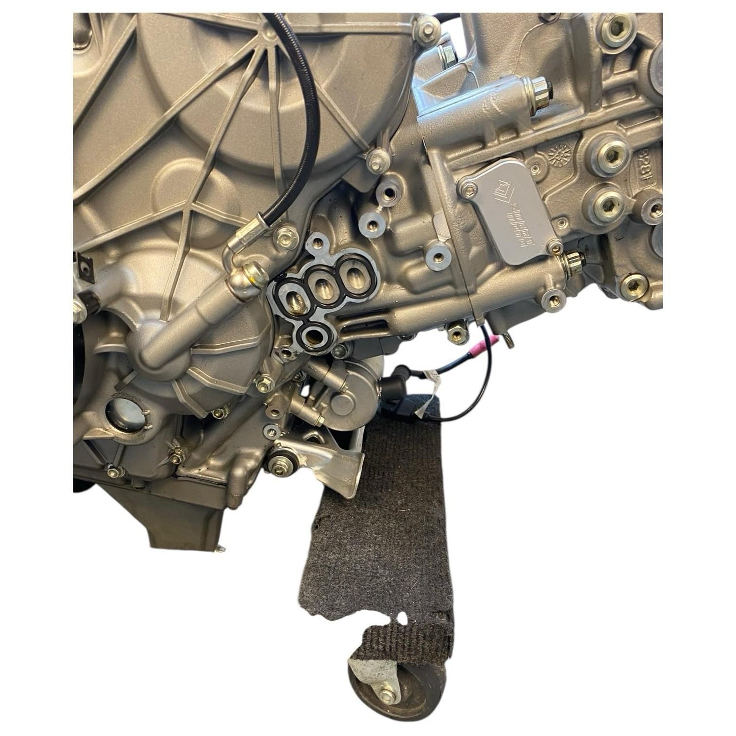 2020 - 2025 DUCATI PANIGALE V2 ENGINE MOTOR RUNS COMPLETE CLUTCH MOTOR