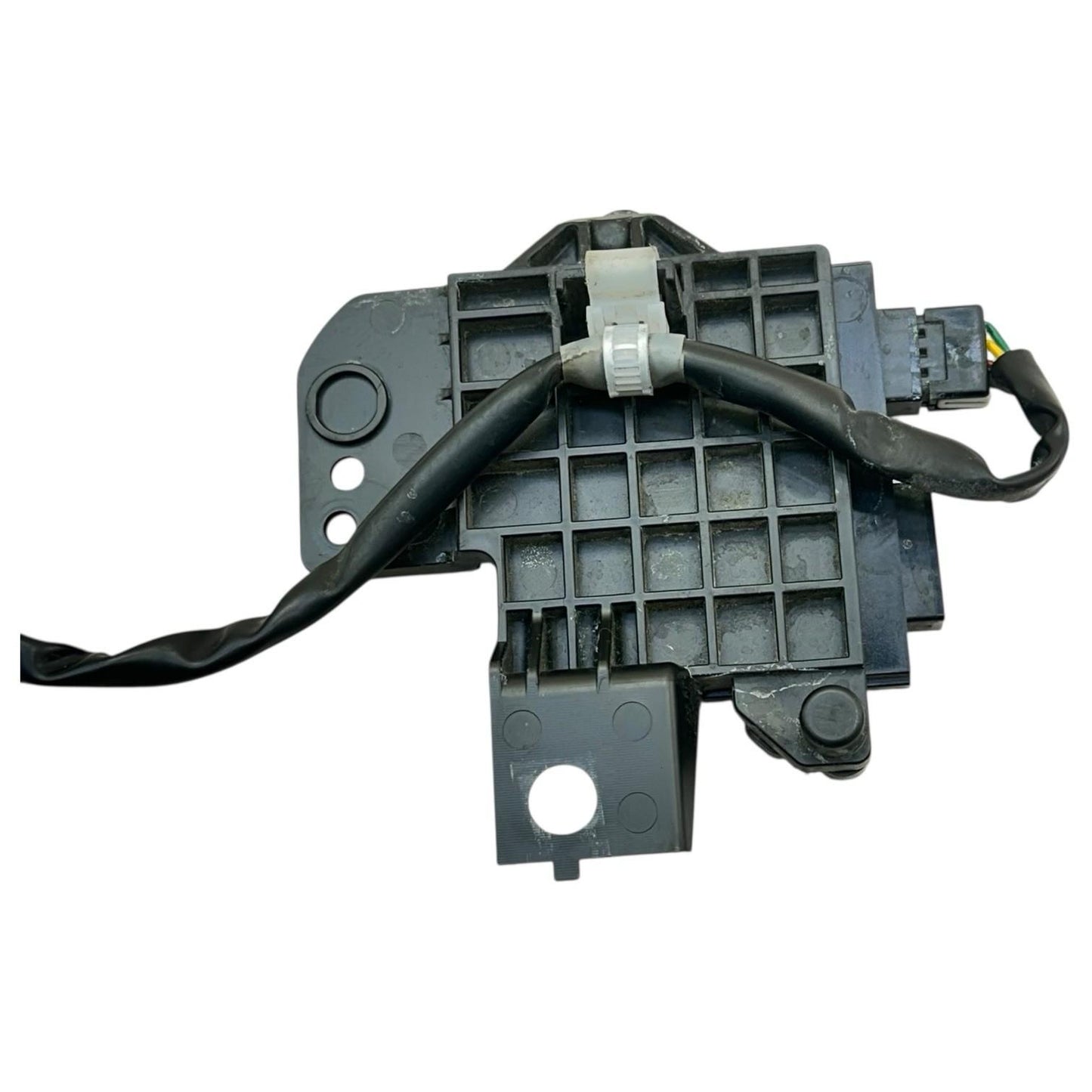 2015 - 2019 YAMAHA YZF R1 LIGHT CONTROL UNIT MODULE BOX 2PP-85490-00