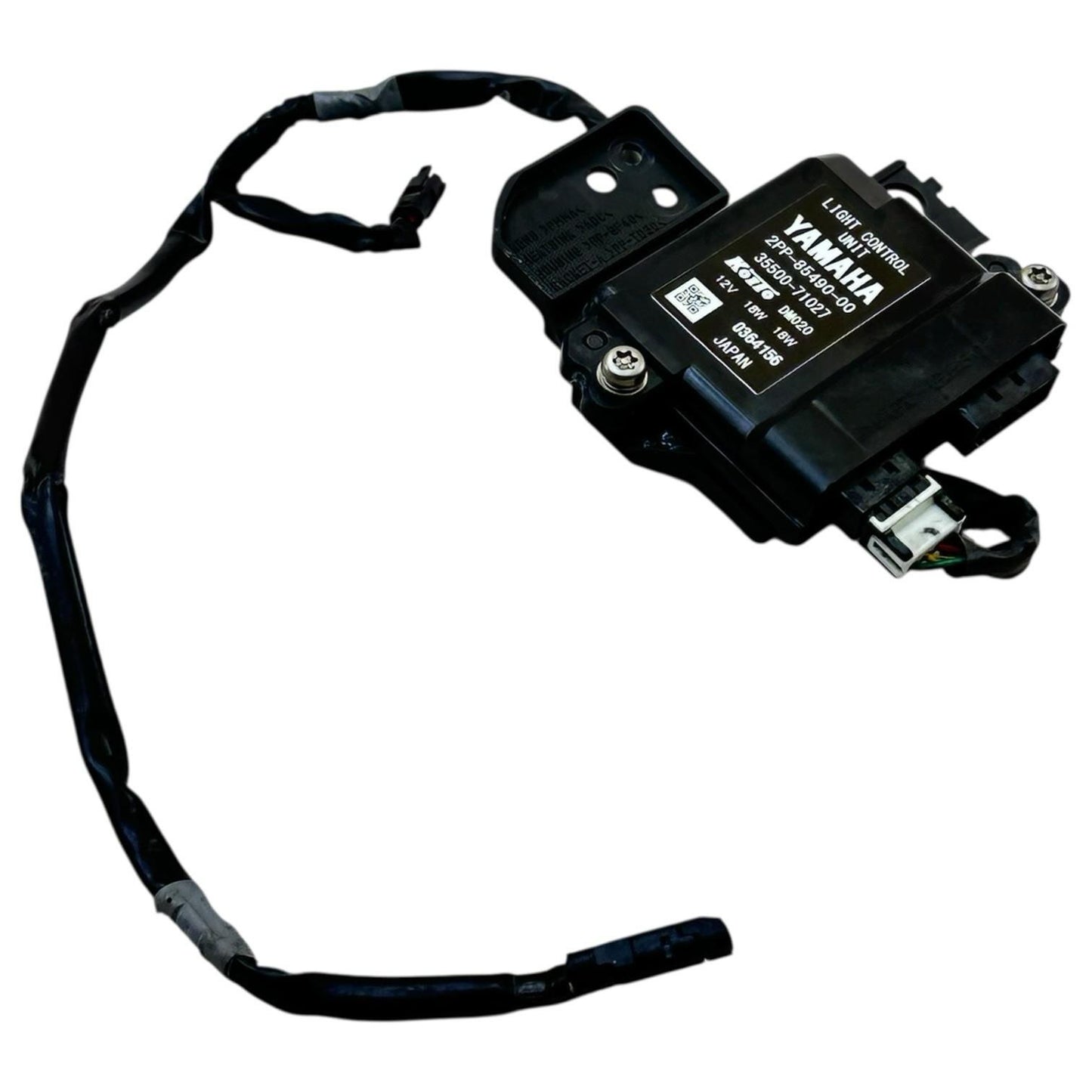 2015 - 2019 YAMAHA YZF R1 LIGHT CONTROL UNIT MODULE BOX 2PP-85490-00