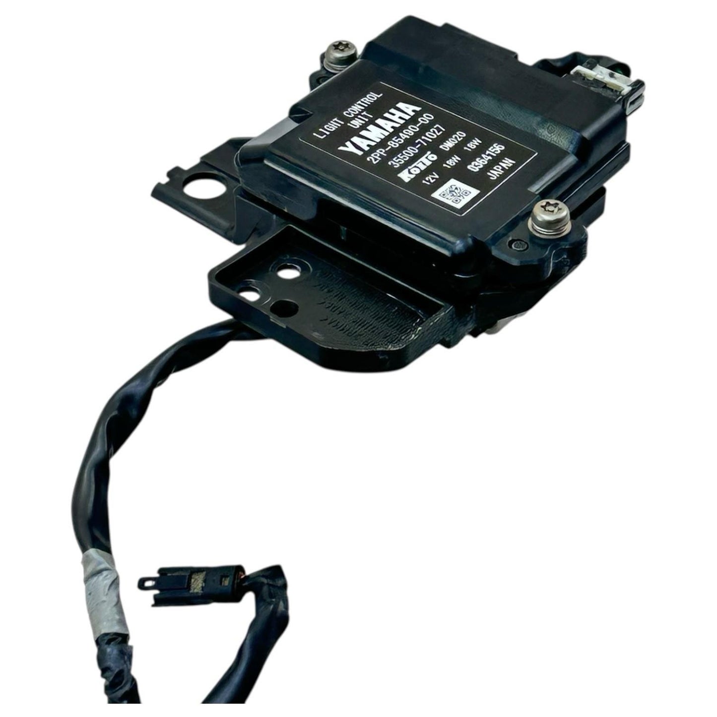 2015 - 2019 YAMAHA YZF R1 LIGHT CONTROL UNIT MODULE BOX 2PP-85490-00