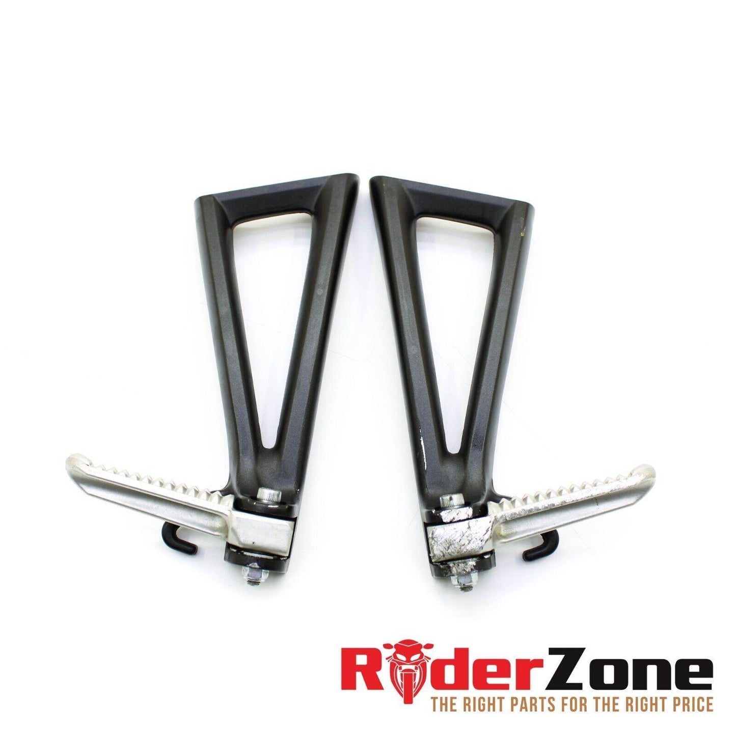 2008 - 2016 YAMAHA YZF R6 PASSENGER PEGS FOOT REST REAR SET BLACK RIGHT LEFT