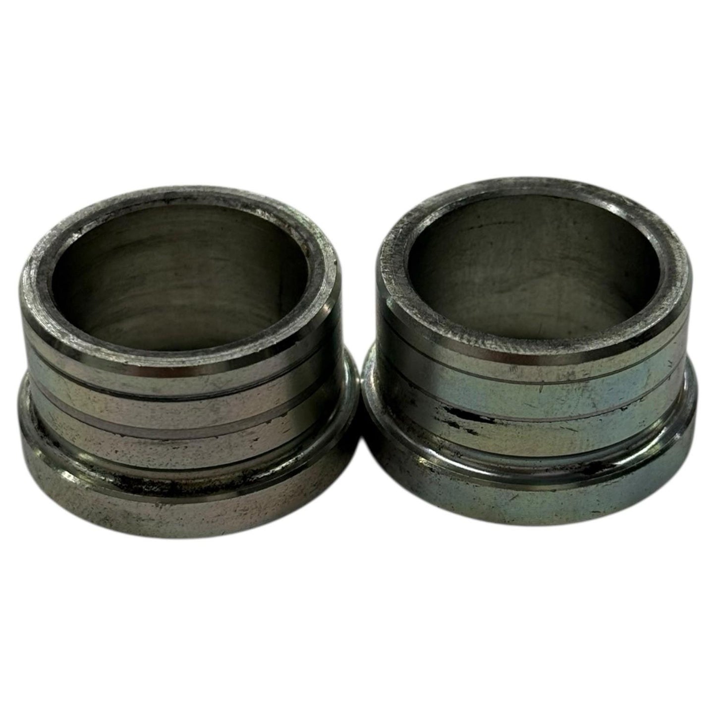 2008 - 2016 YAMAHA YZF R6 FRONT WHEEL RIM AXLE PIVOT BOLT SPACERS GOOD THREADS