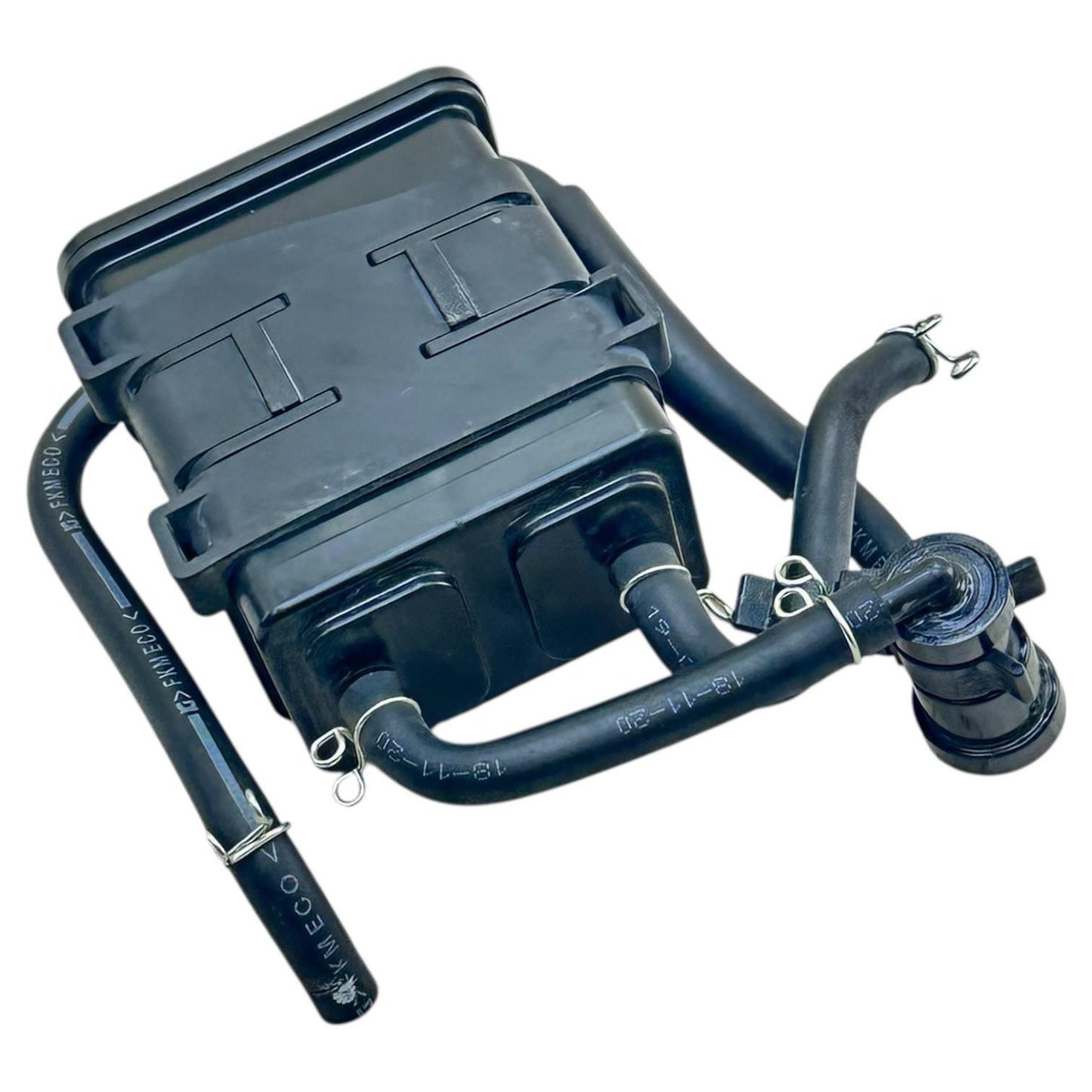 2015 - 2019 YAMAHA YZF R1 EVAP CHARCOAL EMISSIONS CANISTER VAPOR HOSES LINES