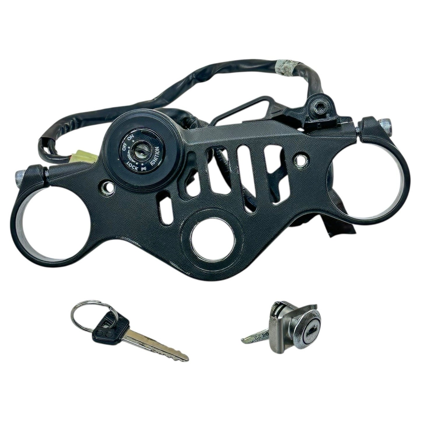 2015 - 2019 YAMAHA YZF R1 UPPER TRIPLE TREE CLAMP IGNITION SWITCH LOCK KEY SET