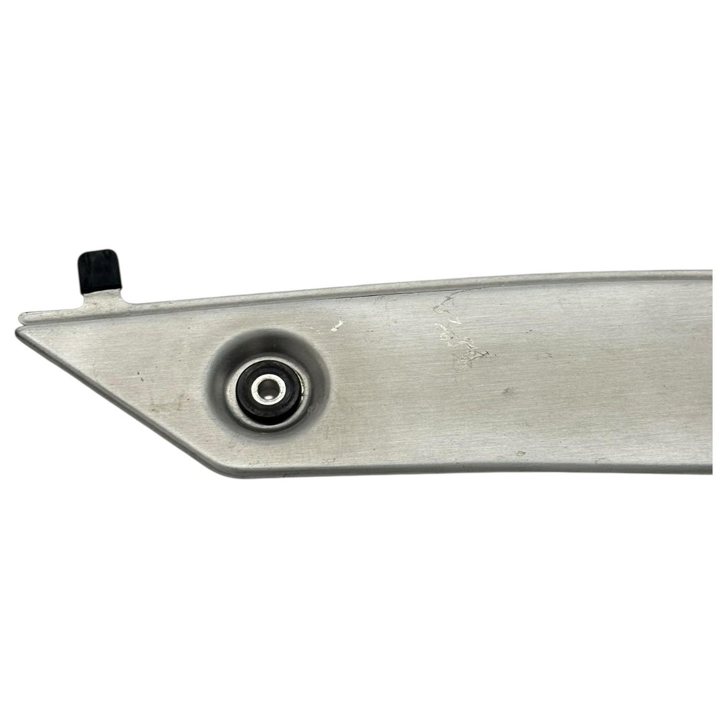 2015 - 2019 YAMAHA YZF-R1 LOWER RIGHT EXHAUST GUARD HEAT SHIELD 2CR-2834W-00