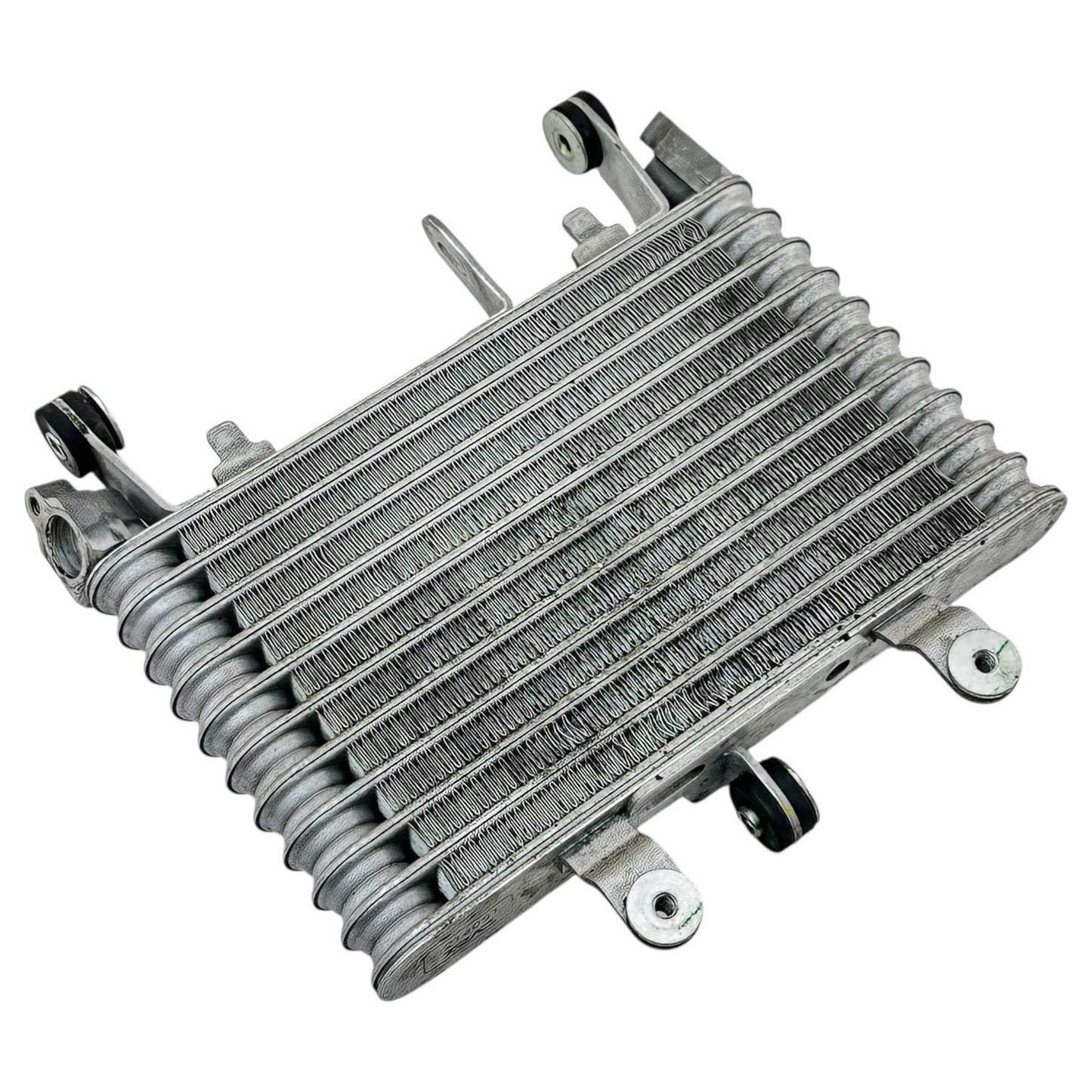 2015 - 2019 YAMAHA YZF R1 ENGINE OIL COOLER MOTOR COOLING