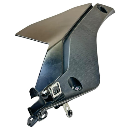 2015 - 2019 YAMAHA YZF R1 FRAME RIGHT SIDE FAIRING PANEL COVER COWL PLASTIC