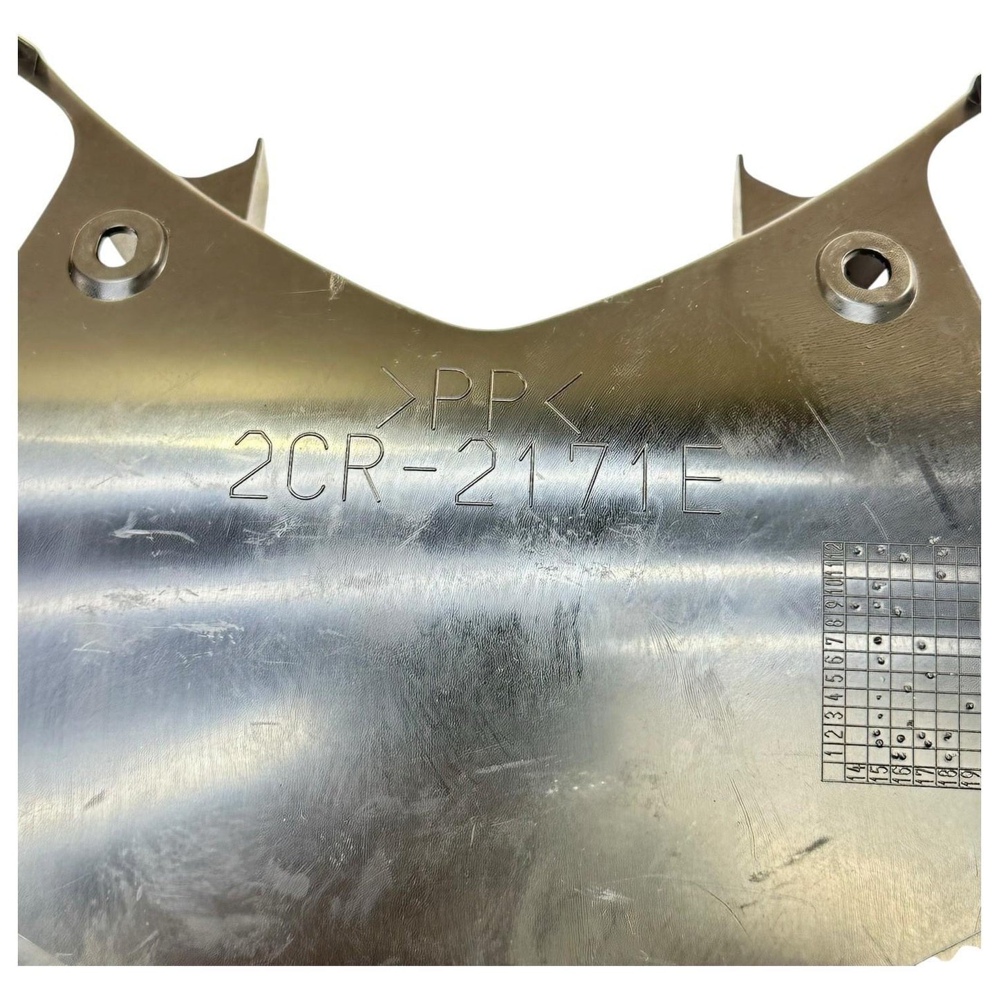 2015 - 2019 YAMAHA YZF R1 REAR TAIL FAIRING BACK CENTER COWL PANEL TRIM STOCK