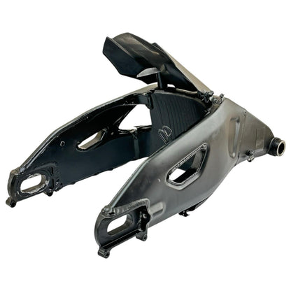 2015 - 2019 YAMAHA YZF R1 REAR SWINGARM CHAIN GUIDE BACK SWING ARM FENDER