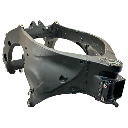 2015 - 2019 YAMAHA YZF R1 MAIN FRAME CHASSIS *SLIGHT DAMAGE*