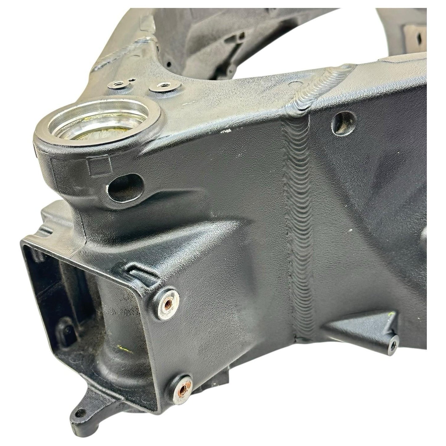 2015 - 2019 YAMAHA YZF R1 MAIN FRAME CHASSIS *SLIGHT DAMAGE*