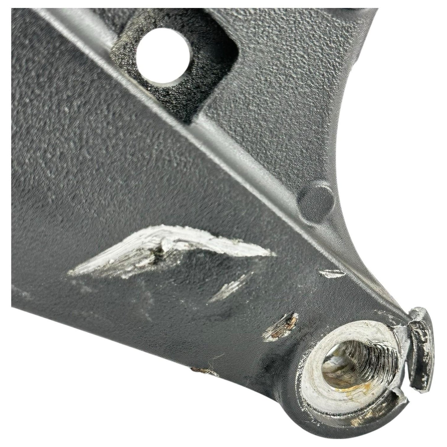 2015 - 2019 YAMAHA YZF R1 MAIN FRAME CHASSIS *SLIGHT DAMAGE*