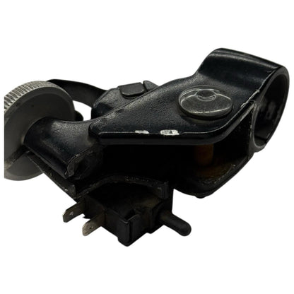 2007 2008 YAMAHA YZF R1 CLUTCH PERCH MOUNT BRACKET LEFT SIDE BLACK SENSOR