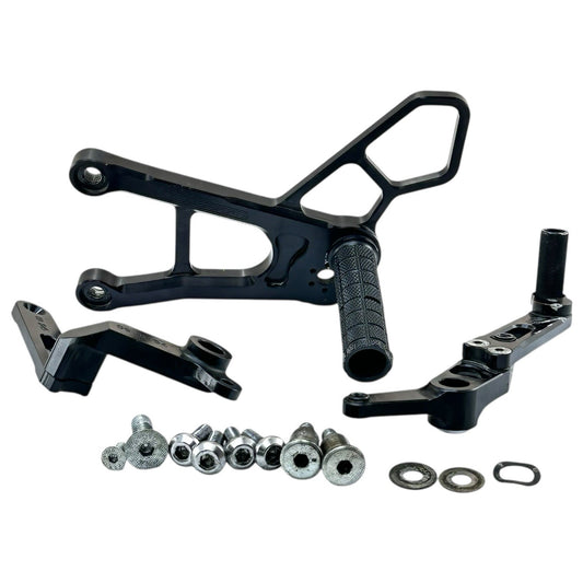 2015 - 2019 YAMAHA YZF R1 LEFT REARSET REAR SET DRIVER FOOT REST CFMOTORSPORTS