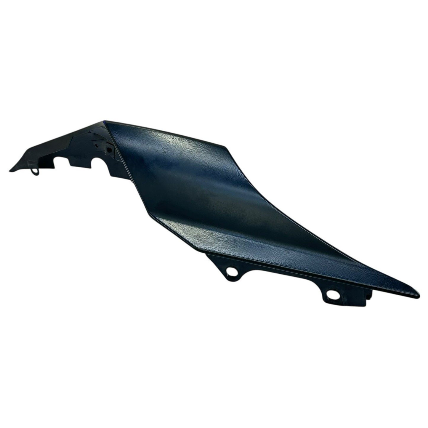 2015 - 2019 YAMAHA YZF R1 RIGHT REAR FAIRING TAIL BACK RIGHT SIDE BLACK TAIL OEM