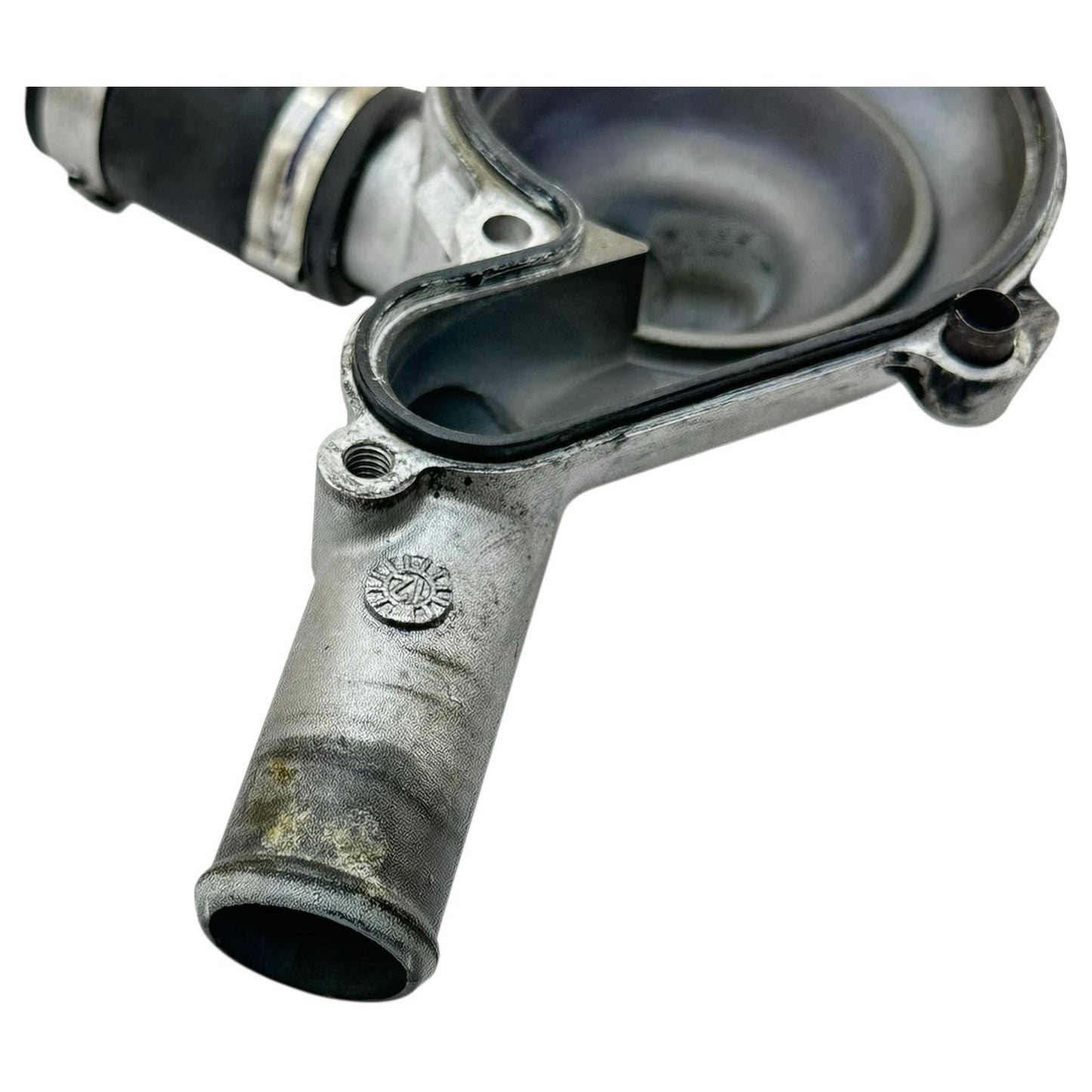 2015 2016 APRILIA RSV4 WATER PUMP COVER ASSY BOLTS STOCK OEM