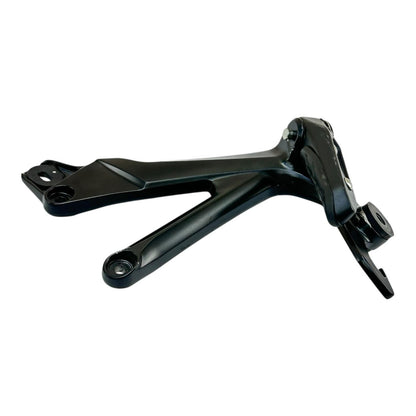 2022 - 2024 SUZUKI HAYABUSA REAR PASSENGER PEGS LEFT RIGHT FOOT REST *SCUFFED*