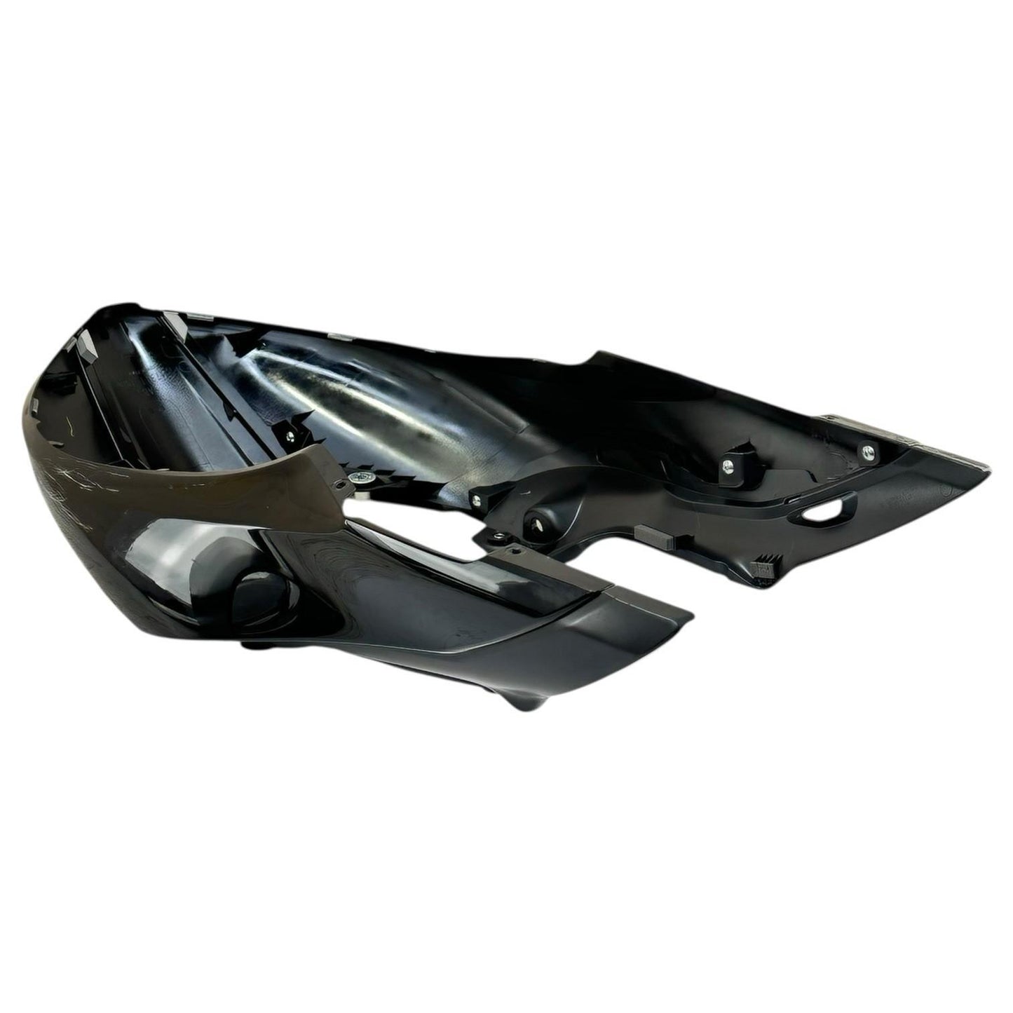 2022 - 2024 SUZUKI HAYABUSA REAR TAIL FAIRING COWL BACK PLASTIC BLACK *SCUFFED*