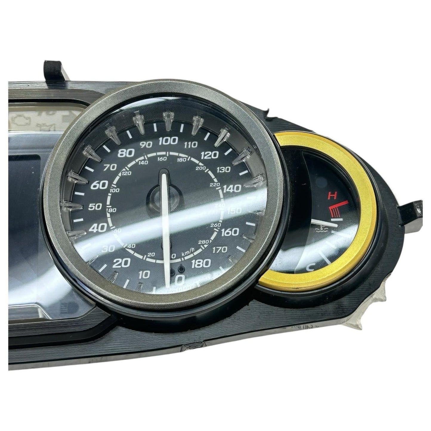 2022 - 2024 SUZUKI HAYABUSA SPEEDOMETER GAUGE INSTRUMENT CLUSTER *1800 miles*
