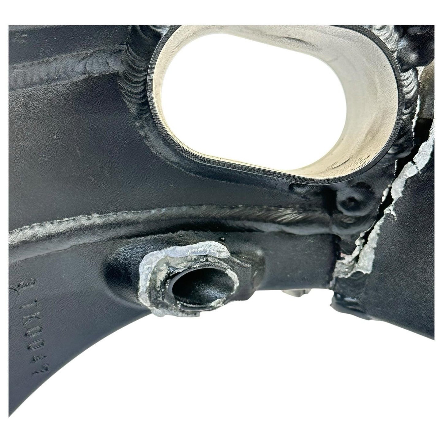 2022 - 2024 SUZUKI HAYABUSA MAIN FRAME CHASSIS BODY *CRACKED/DAMAGED*