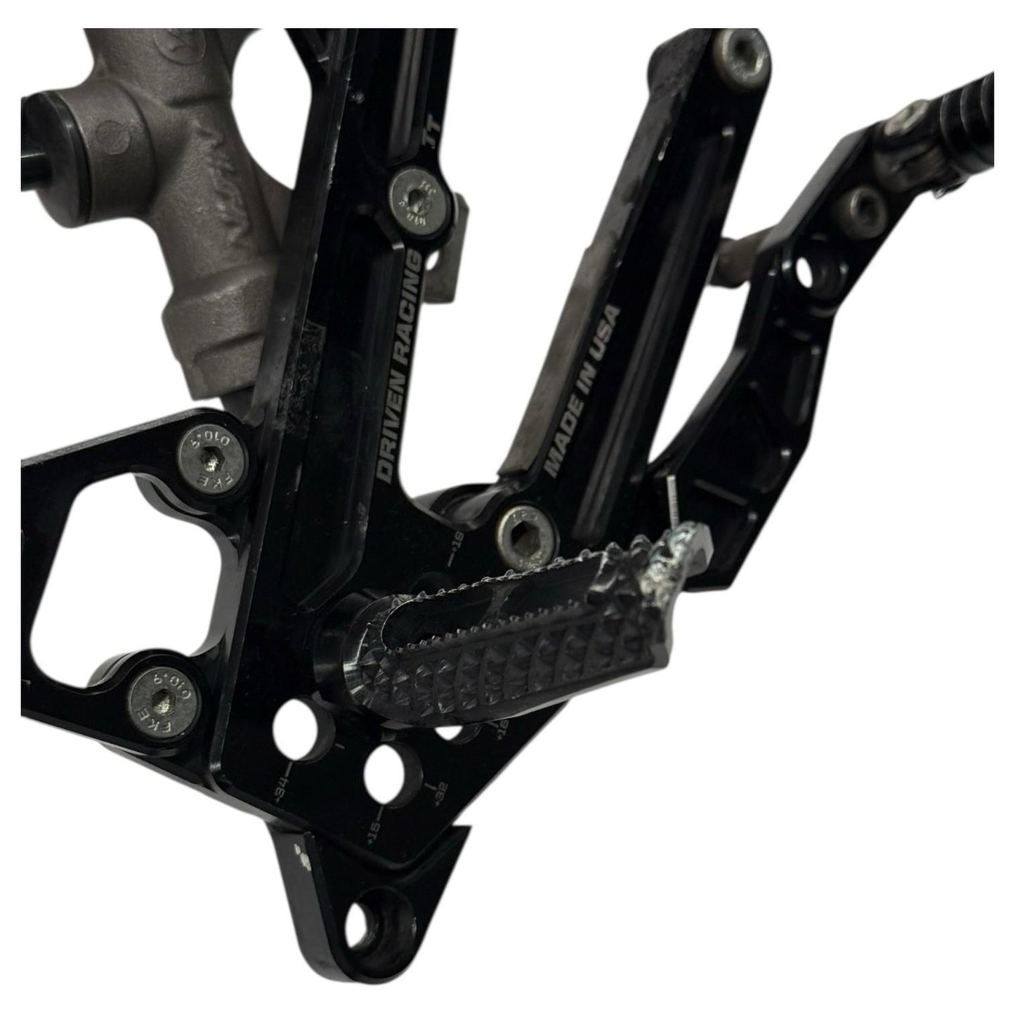 2008 - 2016 YAMAHA YZF R6 REARSET *DRIVEN RACING* SET REAR PEG MASTER BLACK