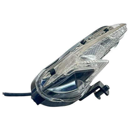 2022 - 2024 SUZUKI HAYABUSA LEFT TURN SIGNAL INDICATOR BLINKER *CRACKED*