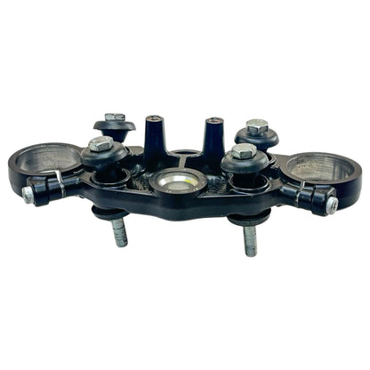 2022 - 2024 SUZUKI HAYABUSA UPPER TRIPLE TREE CLAMP FRONT FORKS BOLTS COVER