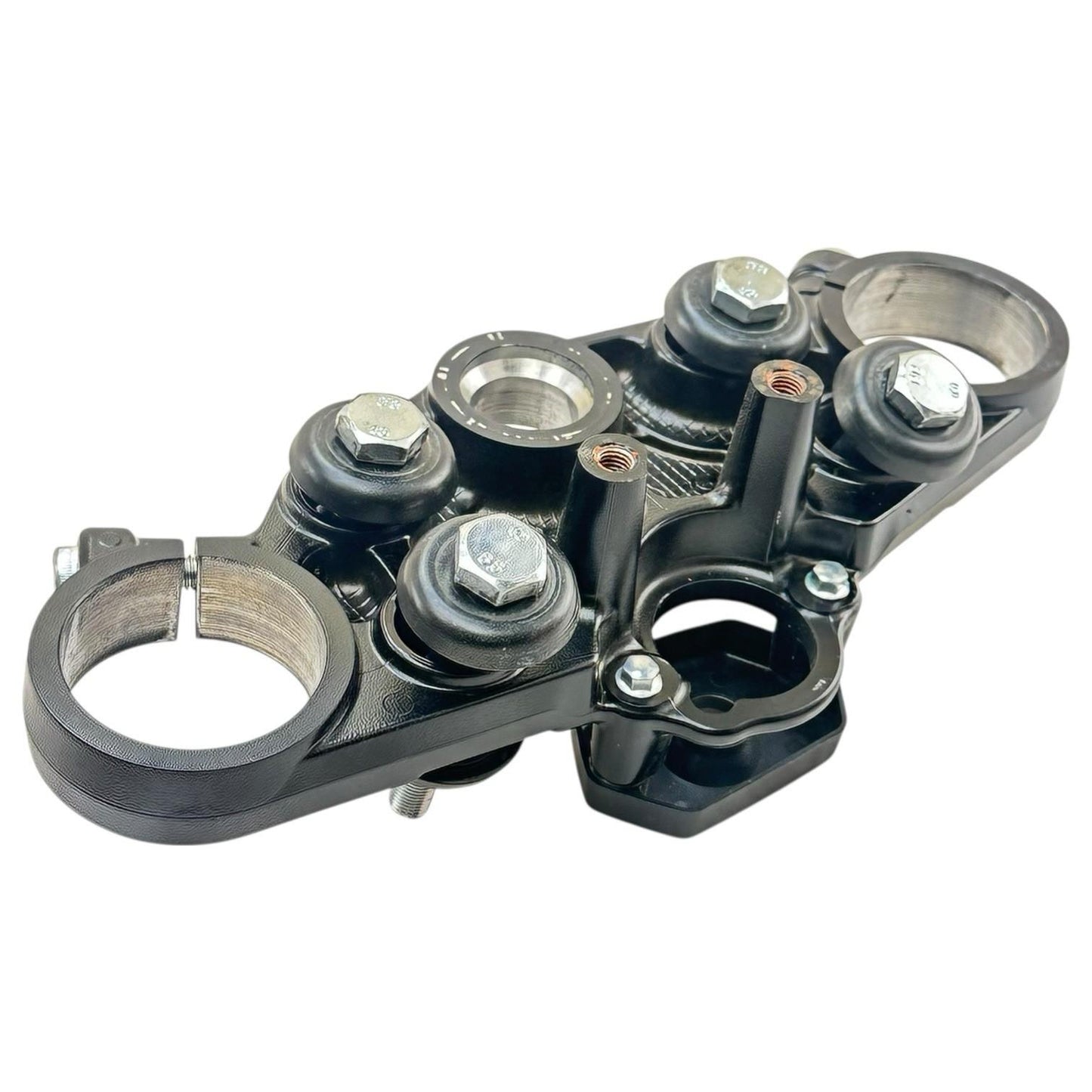 2022 - 2024 SUZUKI HAYABUSA UPPER TRIPLE TREE CLAMP FRONT FORKS BOLTS COVER