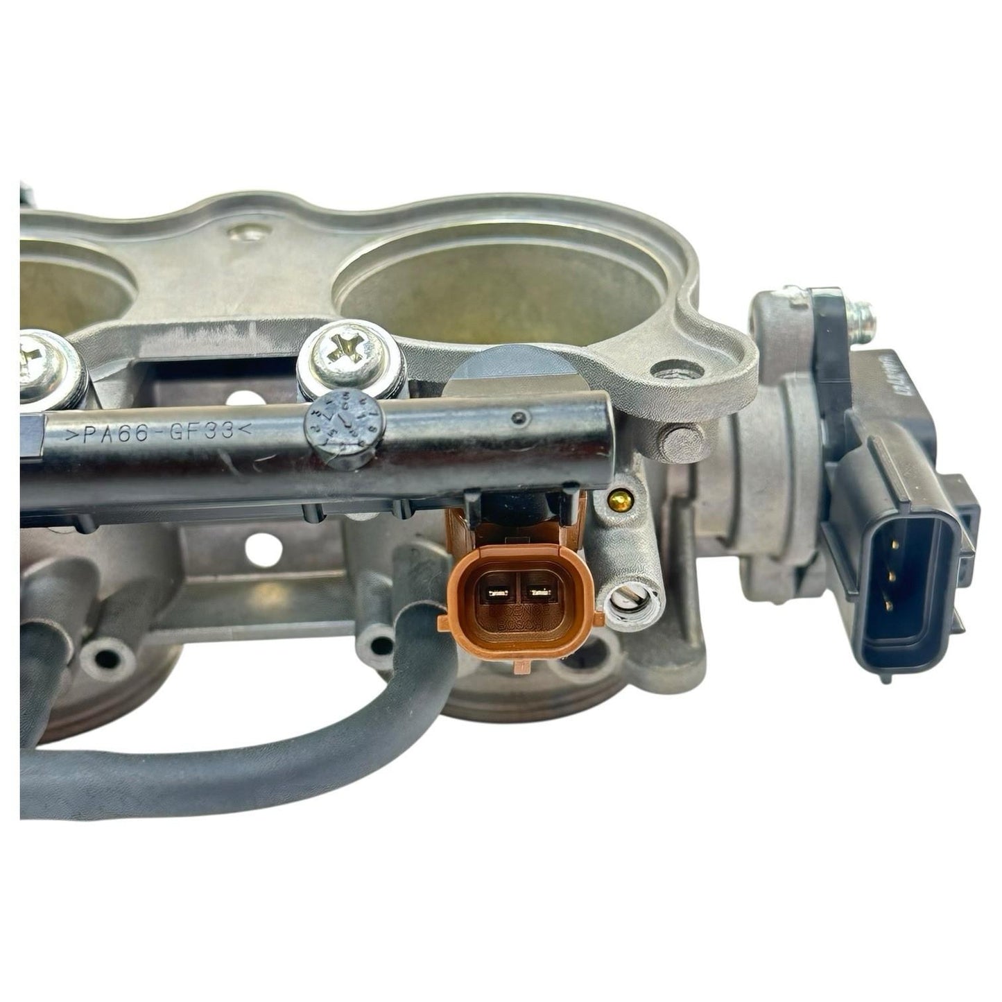 2022 - 2024 SUZUKI HAYABUSA THROTTLE BODY FUEL INJECTORS SET STOCK OEM