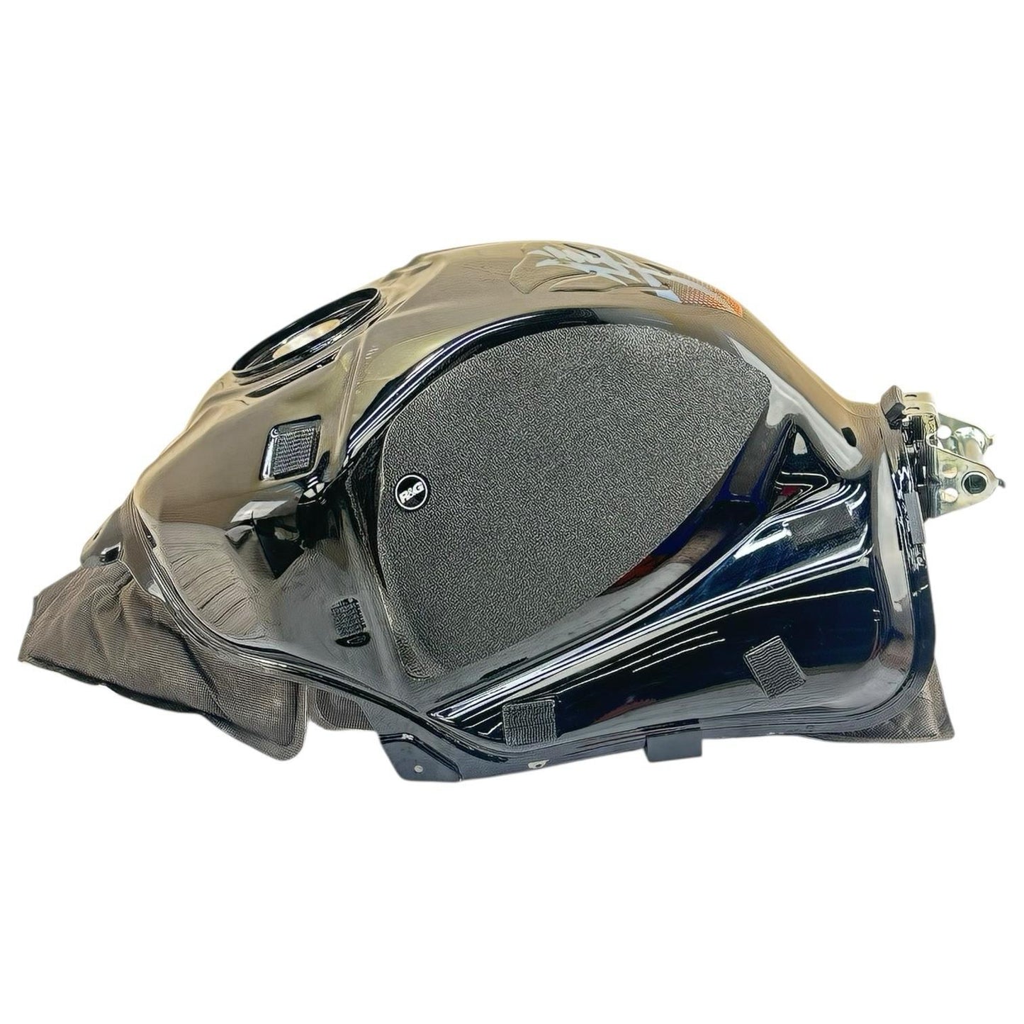 2022 - 2024 SUZUKI HAYABUSA FUEL TANK GAS PETROL RESERVOIR HEAT SHEILD BLACK