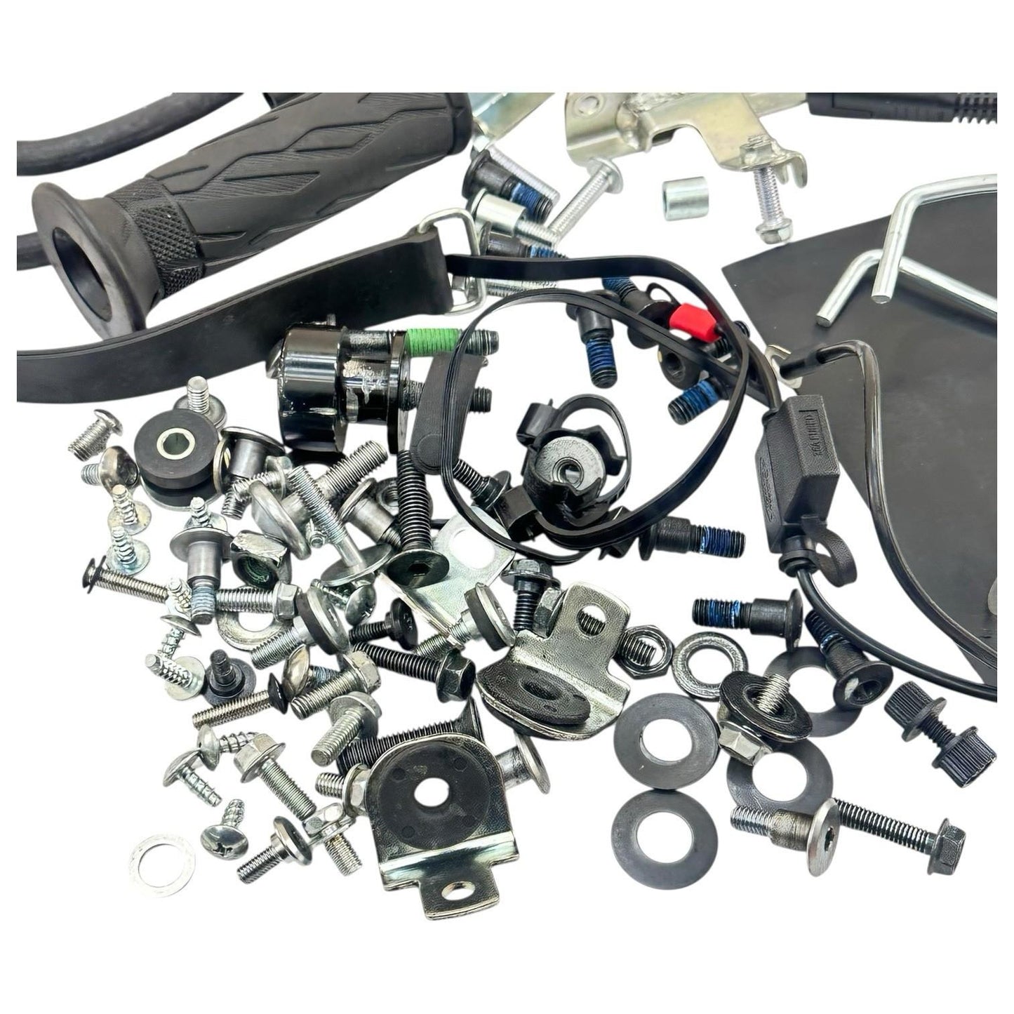 2022 - 2024 SUZUKI HAYABUSA BOLTS SCREWS HARDWARE PARTS BRACKETS GRIP LINES OEM