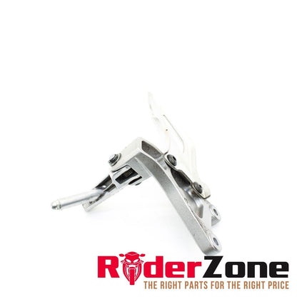 2017 - 2019 HONDA CBR1000RR LEFT REARSET FOOT PEG SILVER FOOT GUARD BOLTS STOCK