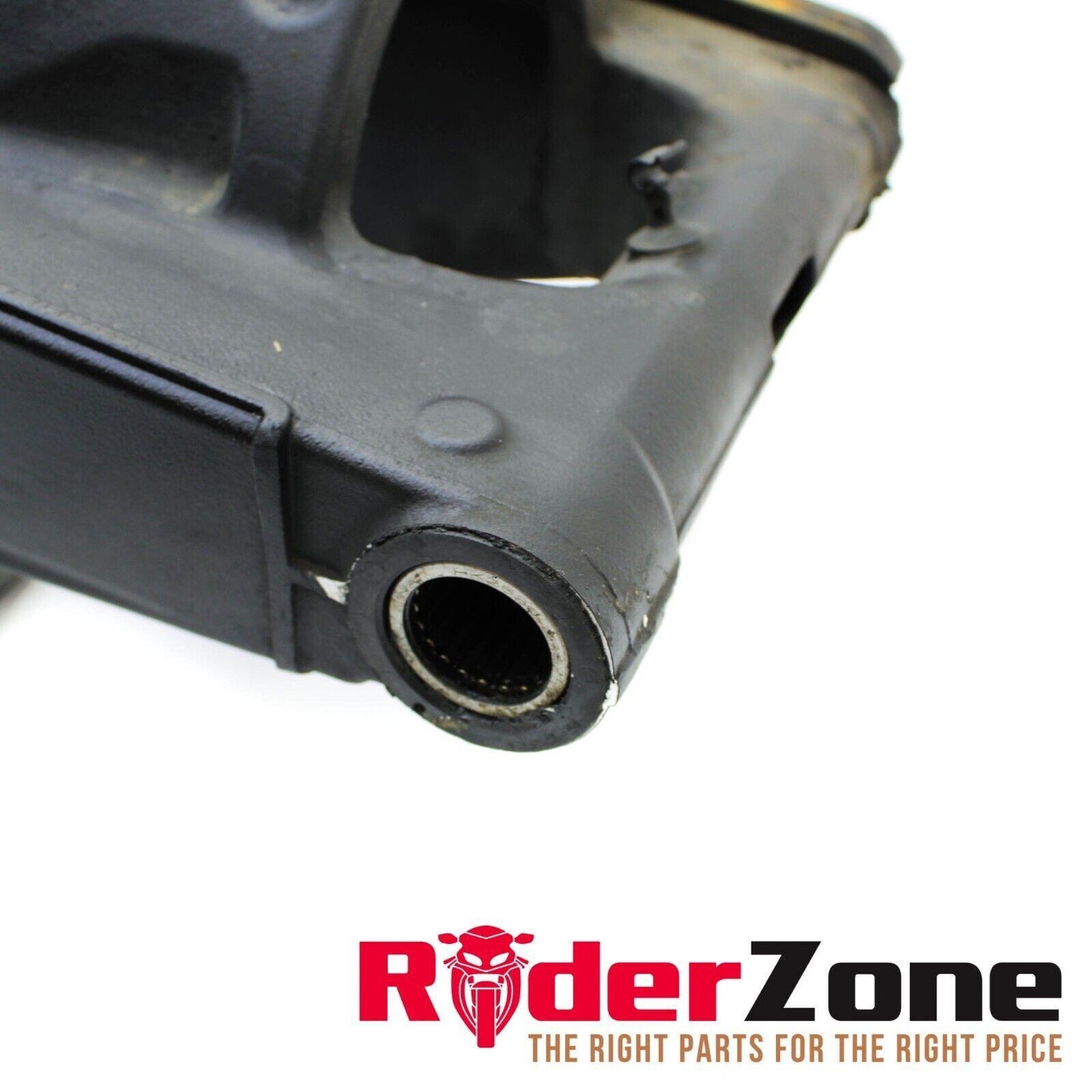 2020 - 2023 BMW S1000RR SWINGARM REAR FENDER CHAIN GUARD BLACK STRAIGHT STOCK