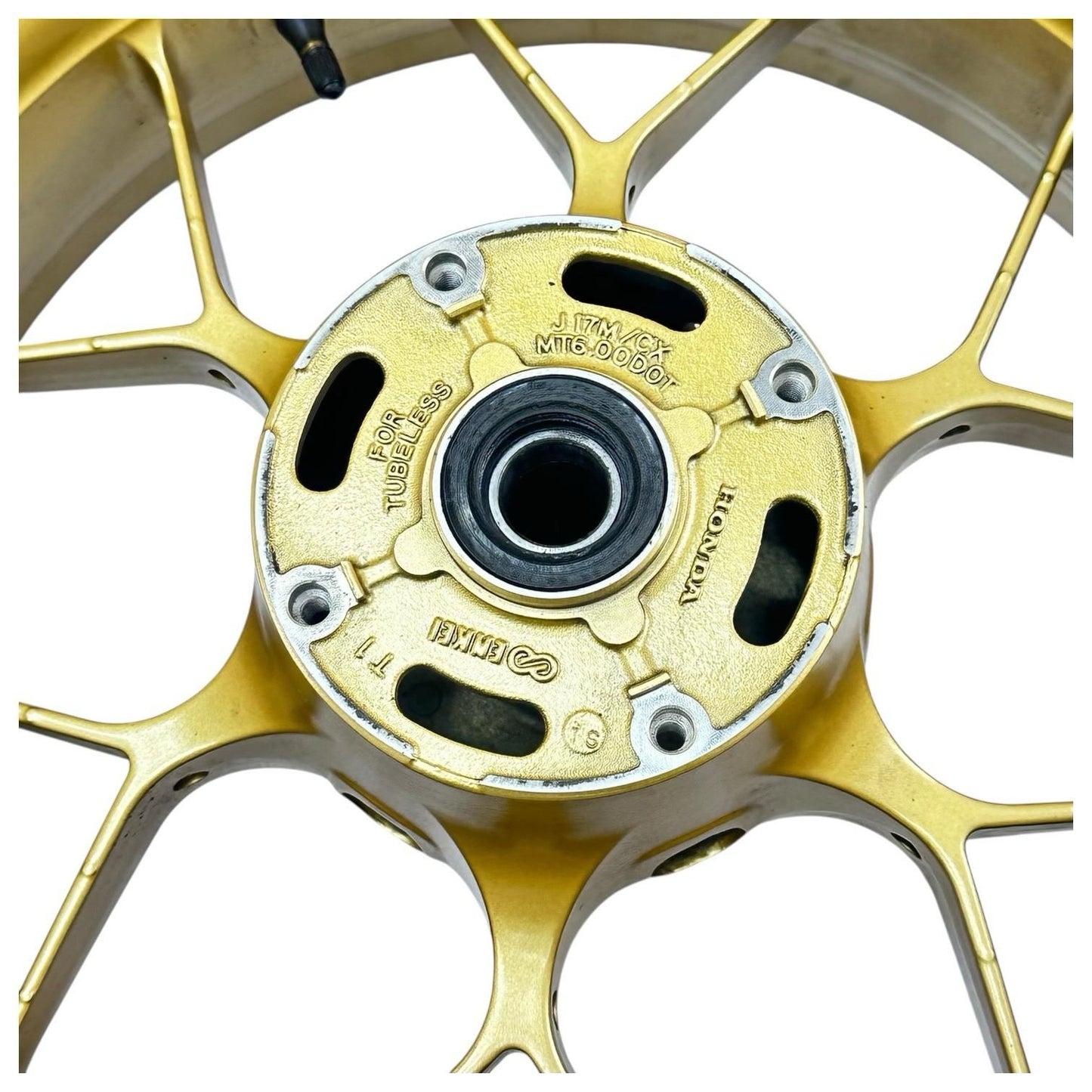 2014 - 2016 HONDA CBR1000RR SP REAR WHEEL BACK RIM TIRE RUBBER HUB YELLOW STOCK