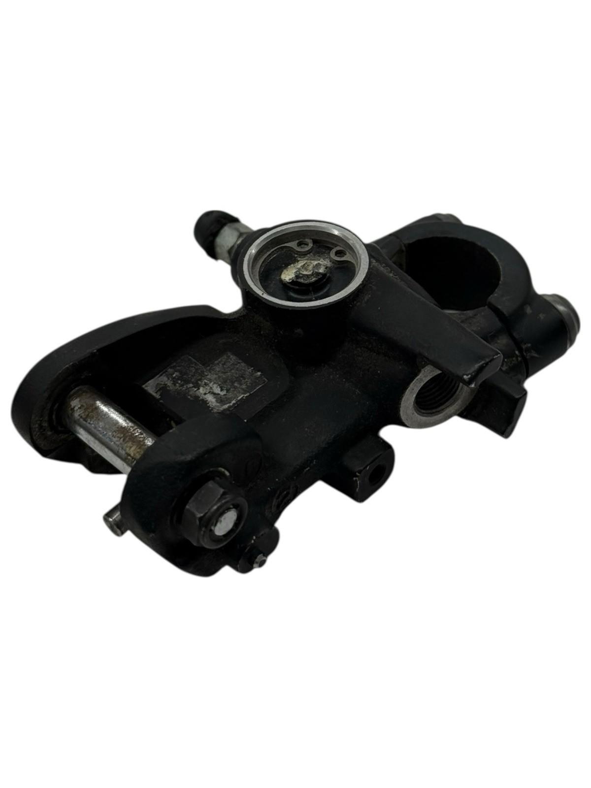 2020 - 2024 BMW S1000RR FRONT BRAKE MASTER CYLINDER *BROKEN VALVE*