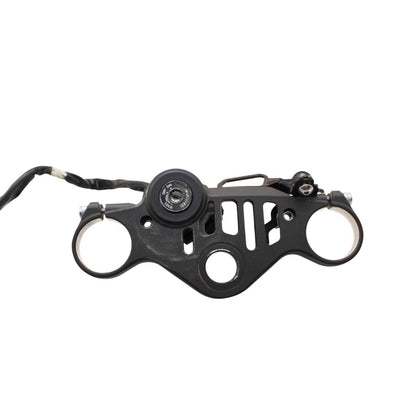 2020 - 2024 YAMAHA YZF R1 IGNITION SWITCH KEY LOCK UPPER TRIPLE TREE CLAMP STOCK
