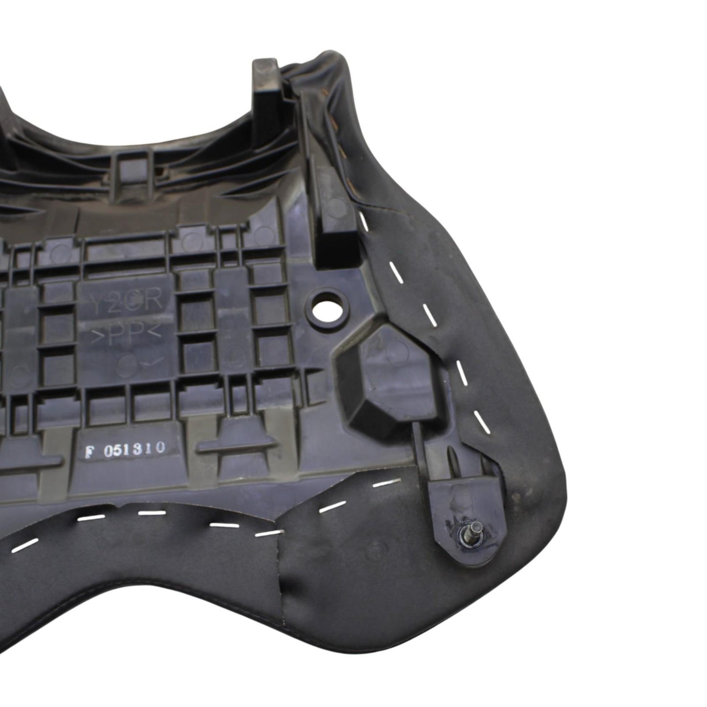 2020 - 2024 YAMAHA YZF R1 FRONT DRIVER SEAT PAD PILLION SADDLE BLACK STOCK OEM