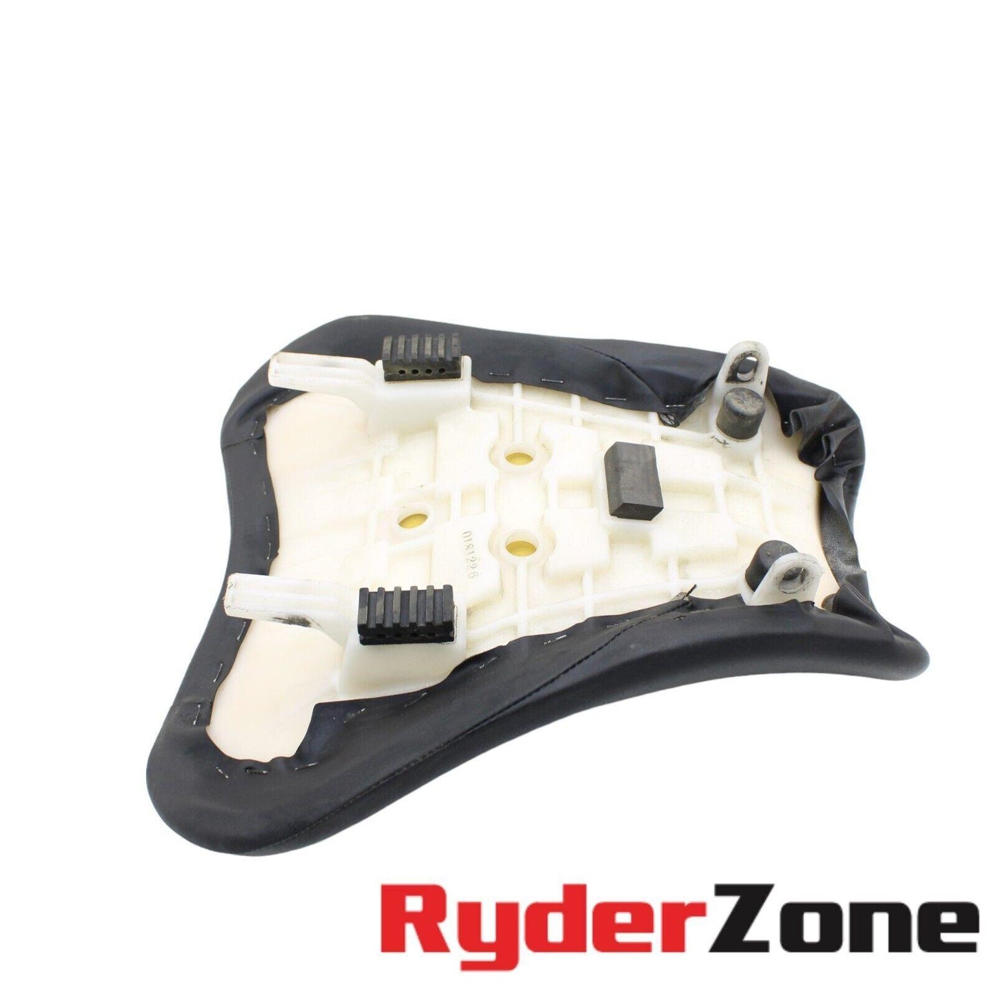 2005 2006 SUZUKI GSXR 1000 SEAT FRONT CUSHION SADDLE DRIVER BLACK STOCK