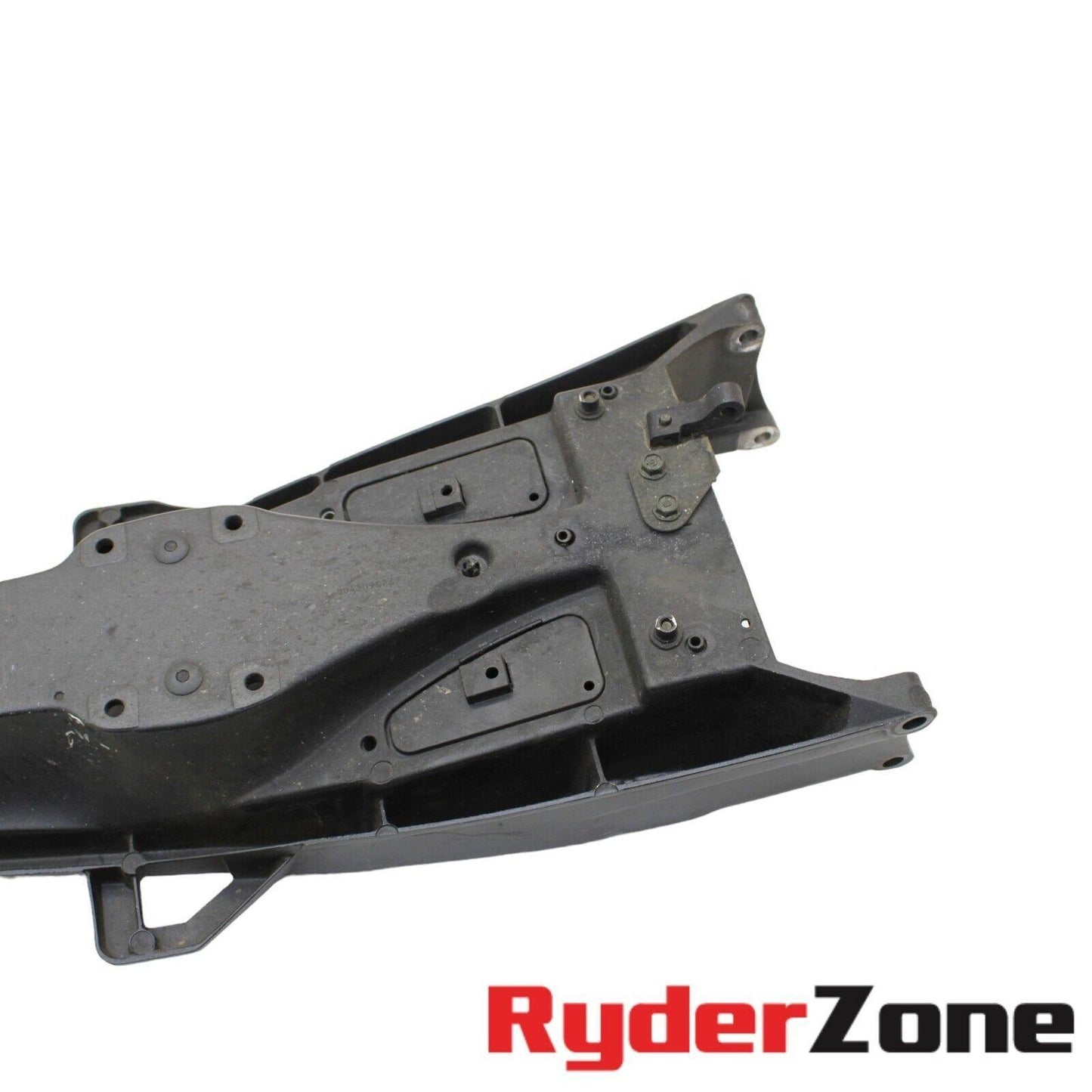 2004 - 2006 YAMAHA YZF R1 SUBFRAME GAS TANK BRACKET & BOLT BATTERY TRAY BLACK