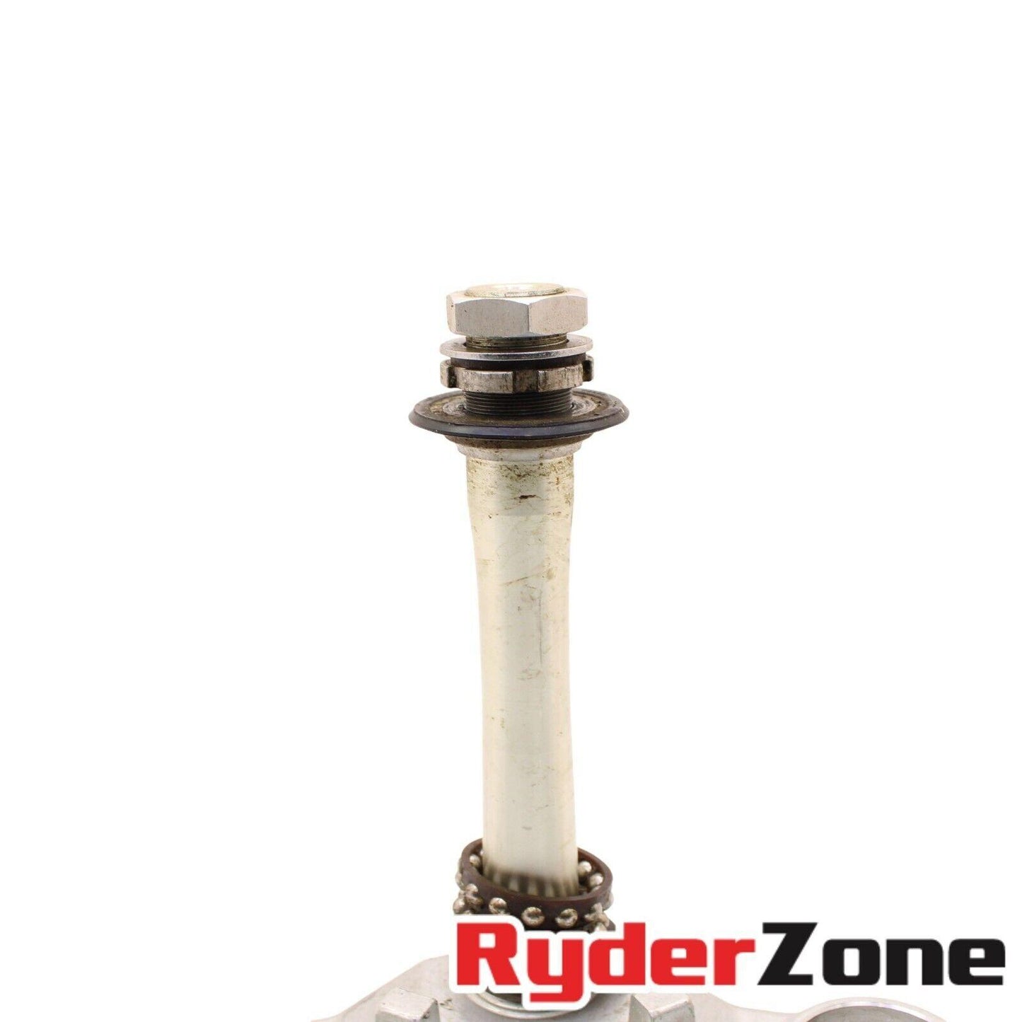 2004 - 2006 YAMAHA YZF R1 TRIPLE TREE CLAMP FRONT FORKS LOWER STEM STRAIGHT