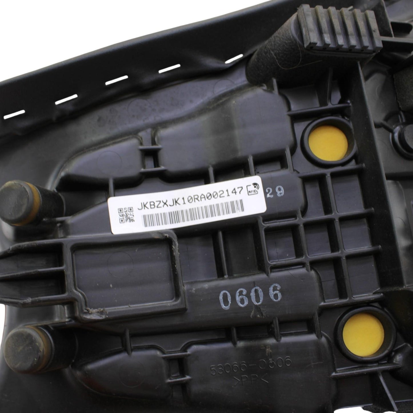 2024 - 2025 KAWASAKI NINJA ZX6R FRONT DRIVERS SEAT PAD SADDLE PILLION BLACK