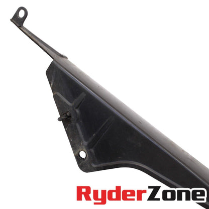 2005 2006 SUZUKI GSXR1000 CHAIN GUIDE SWINGARM GUARD PLASTIC BLACK STOCK