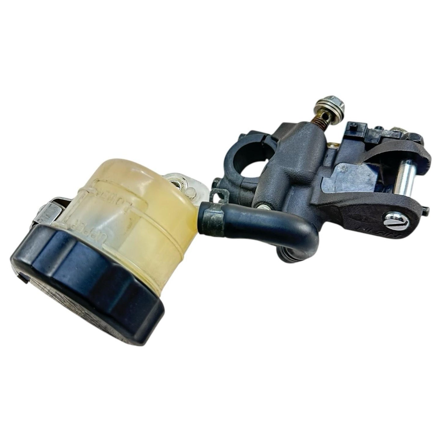 2007 2008 SUZUKI GSXR 1000 FRONT BRAKE MASTER CYLINDER RESERVOIR PERCH MOUNT